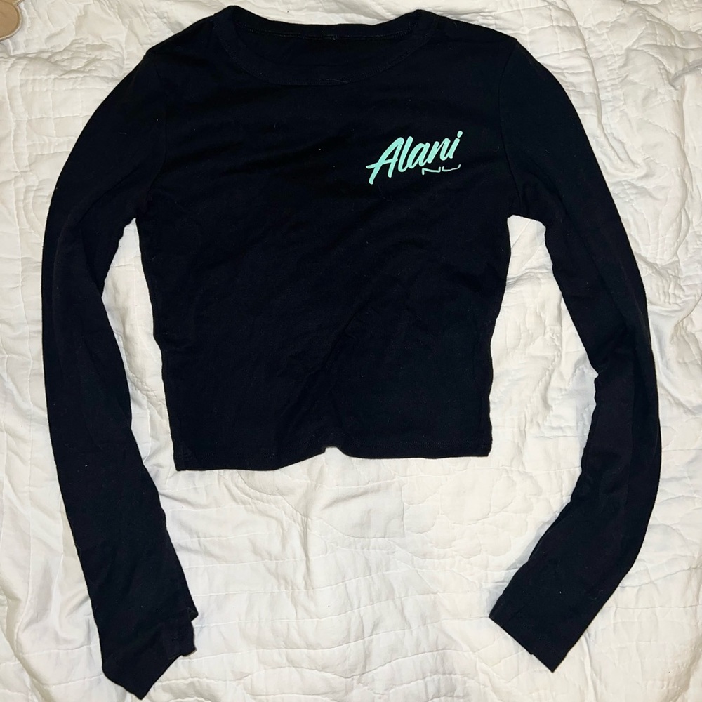 Alani Nu Long Sleeve Crop Top